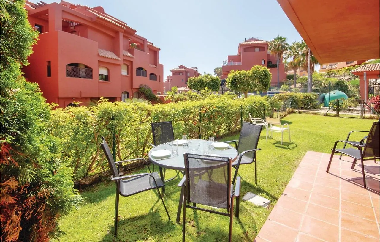 Beautiful Apartment In Estepona With 3 Bedrooms, Outdoor Swimming Pool And Swimming Pool