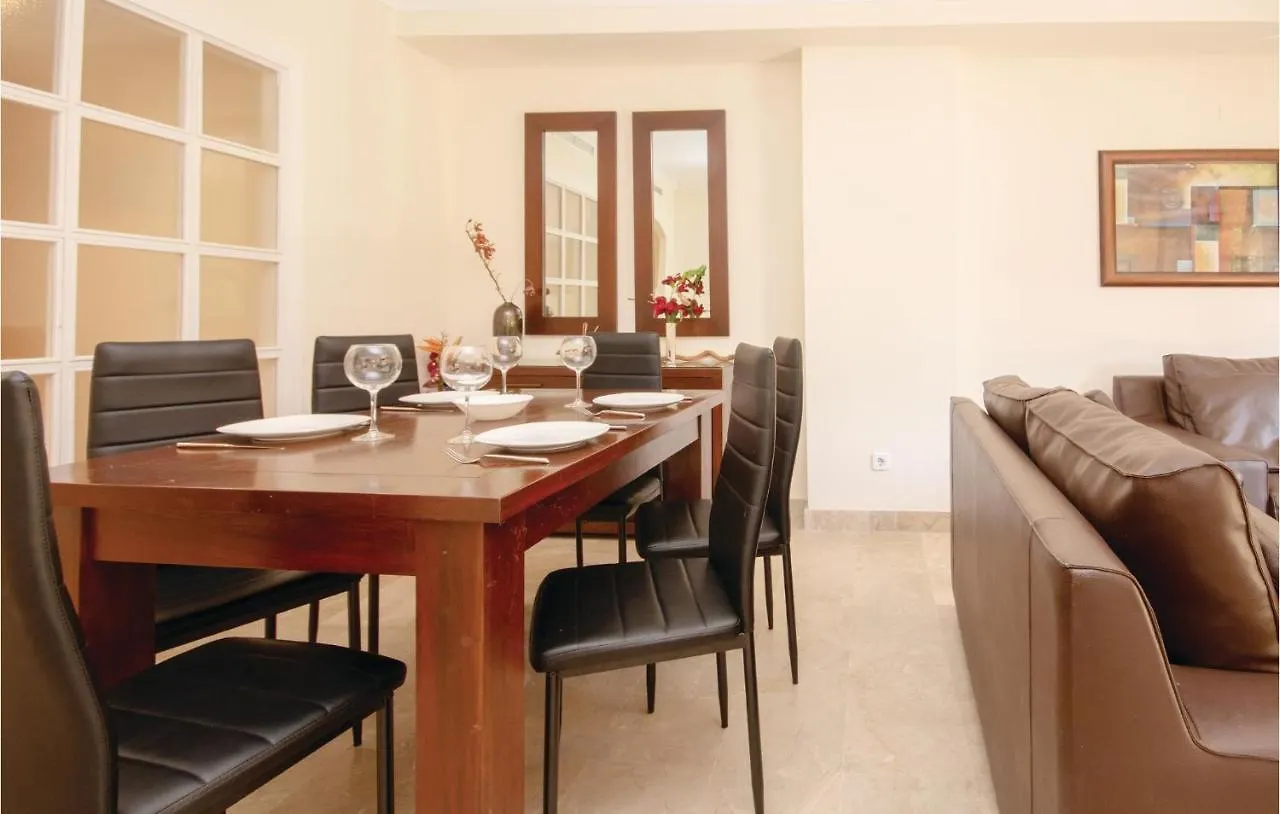 Beautiful Apartment In Estepona With 3 Bedrooms, Outdoor Swimming Pool And Swimming Pool 0*,
